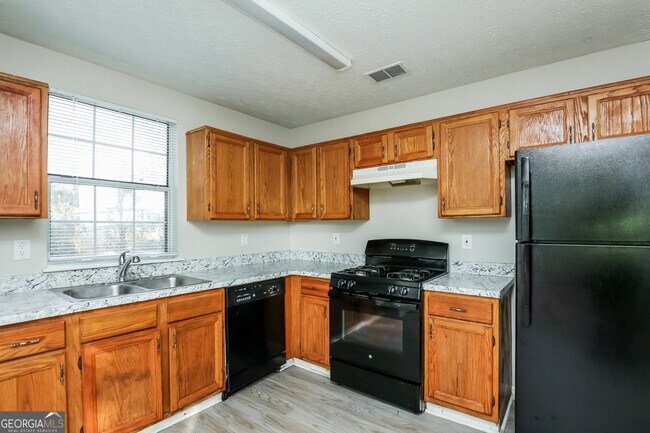 Foto del edificio - 4421 Wellington Terrace