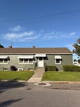 Building Photo - 1518 Mahan Ave