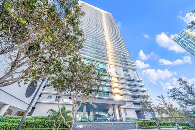 Foto del edificio - 3131 NE 7th Ave