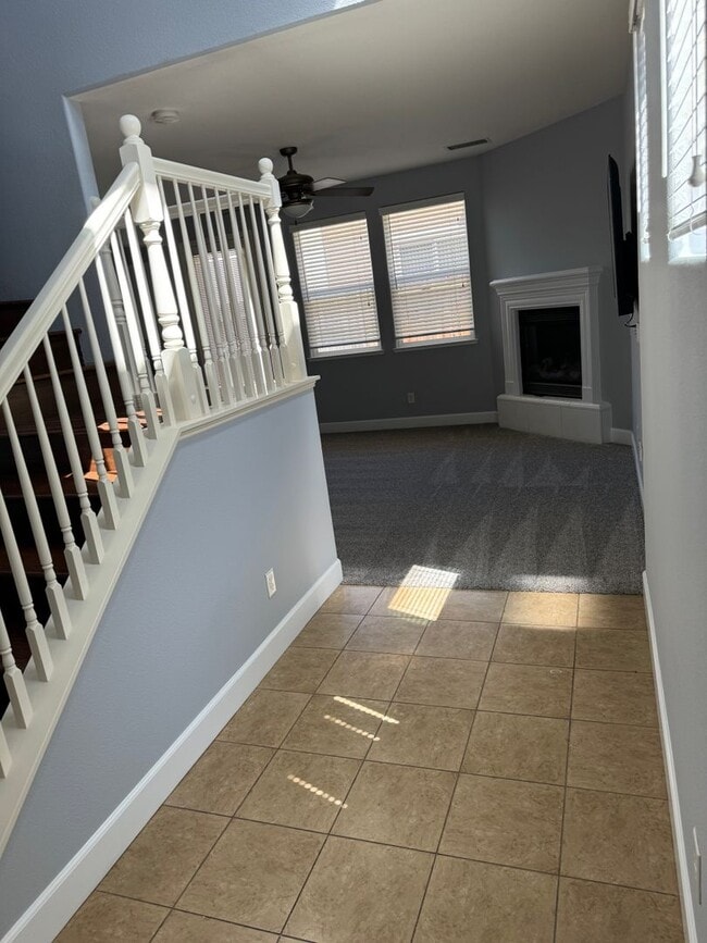 Building Photo - Beautiful South Reno Home!