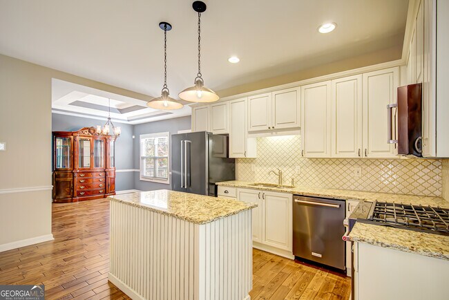 Foto del edificio - 112 Cottage Grove