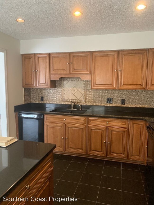 Foto del edificio - 3 br, 2 bath House - 805 E Oxford Lane