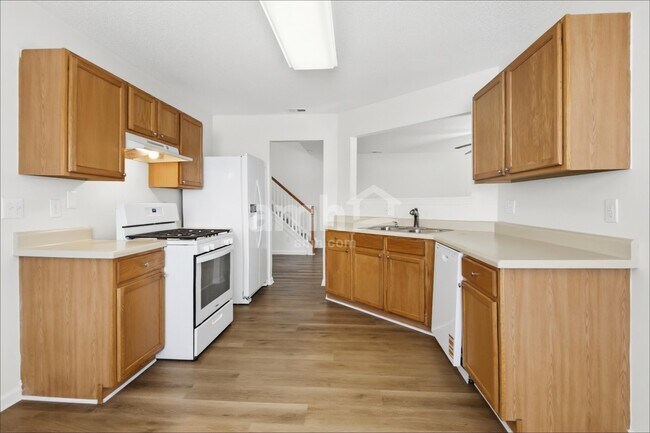 Foto del edificio - 3312 Asgar Ct