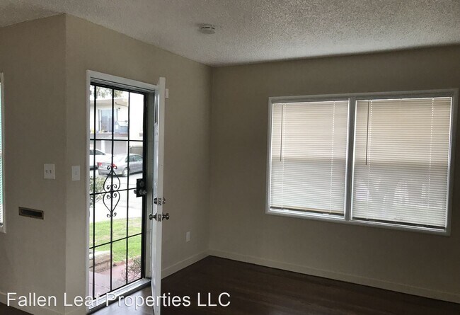 Foto del edificio - 2 br, 1 bath House - 945 72nd Ave.