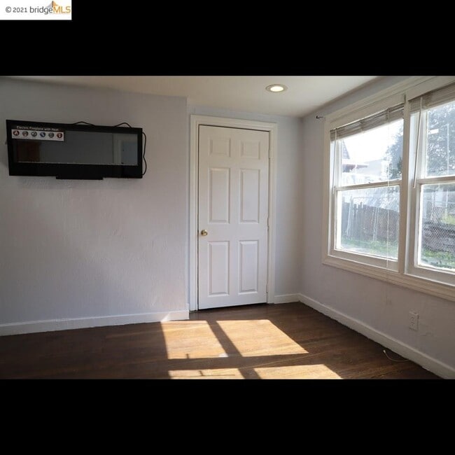 Foto del edificio - 915 Sutter St