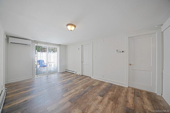 Foto del edificio - 32 Dewey St