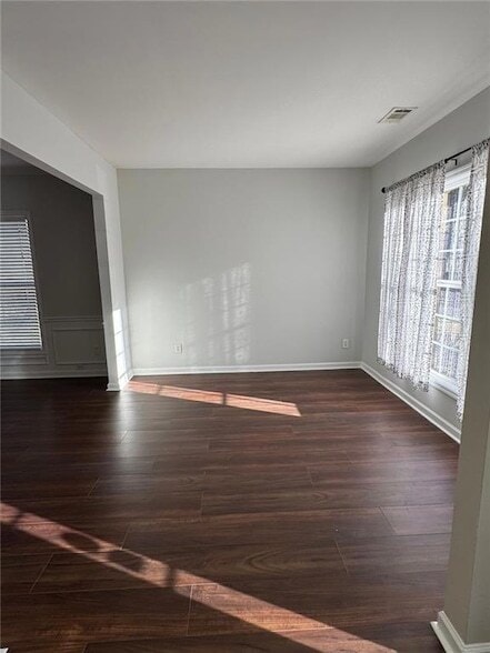 Building Photo - 1075 Harvest Brook Dr NE