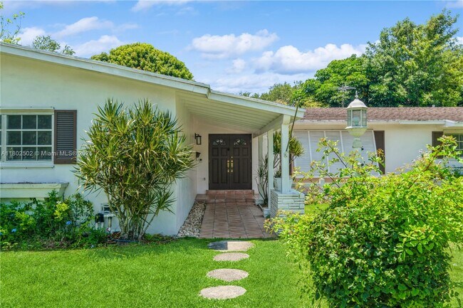 Foto del edificio - 7300 SW 116th St