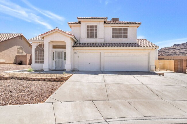 Foto del edificio - FURNISHED - Henderson Gem!