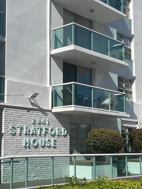 Foto del edificio - 2841 NE 163rd St