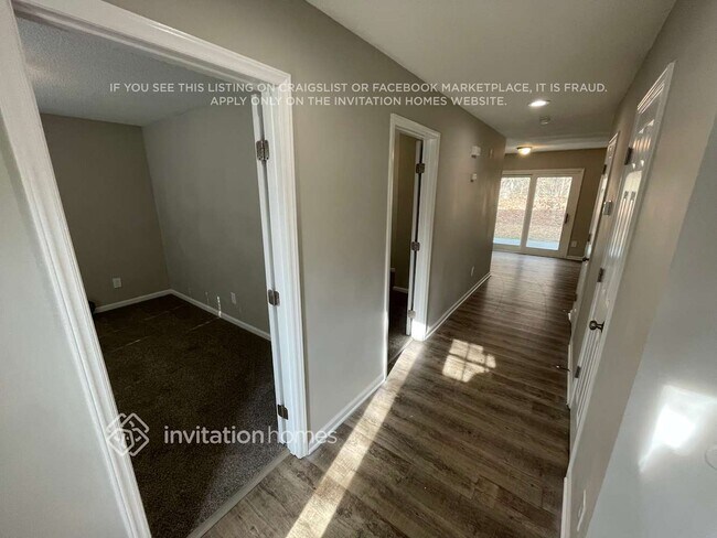 Foto del edificio - 10324 Covingtonwood Dr