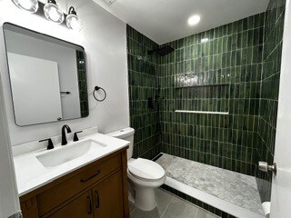 Ducha Baño - 4709 Marengo Ln