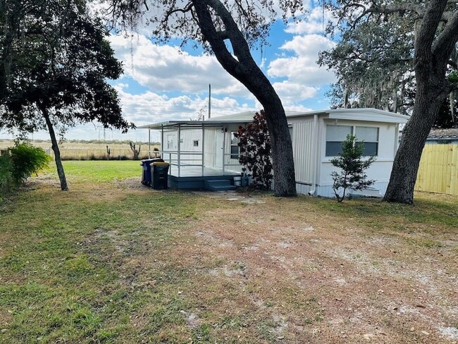 Building Photo - 5037 Roanoke St