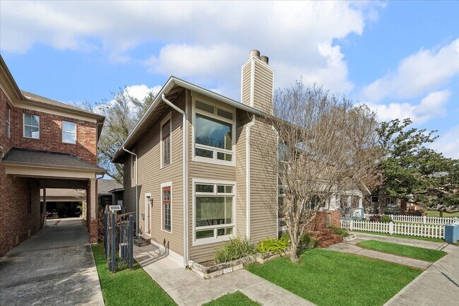 Foto del edificio - 1015 Usener St