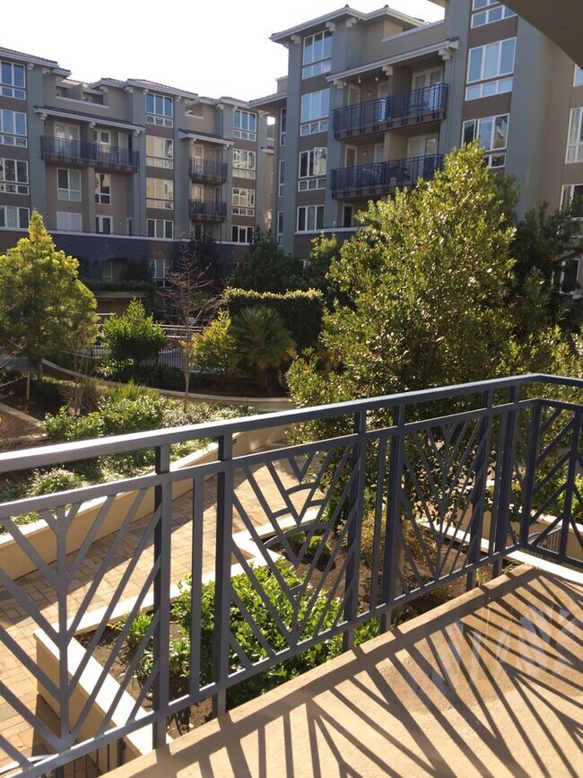Foto del edificio - 5501 DeMarcus Blvd #328