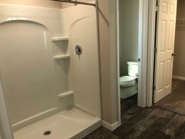 Foto del edificio - 1336 Axel Cir