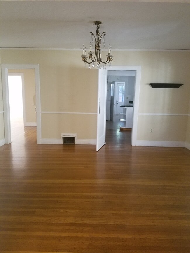 Building Photo - 7000  1104 38th Street Rental