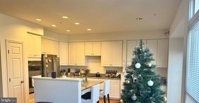 Foto del edificio - 8502 Harvest Oak Dr
