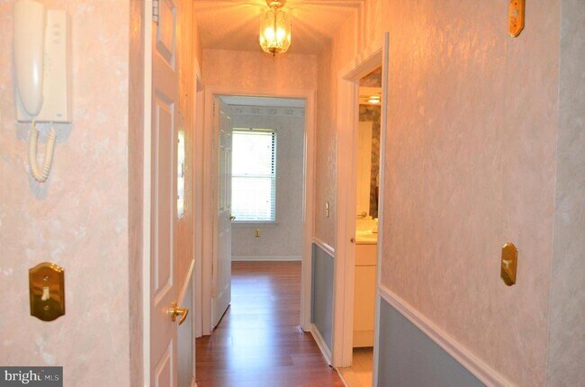 Foto del edificio - 818 Roundtree Pl