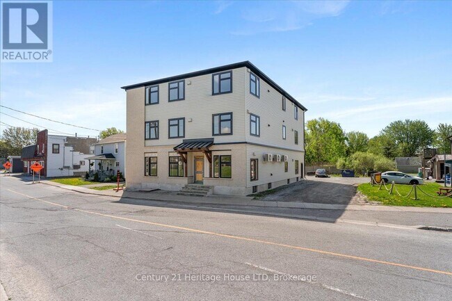 Photo du bâtiment - 89-89 Durham St