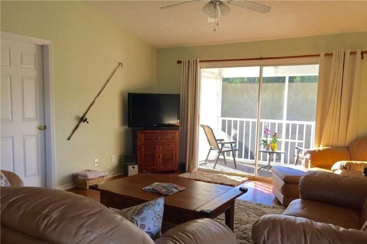 11280 W Cove Harbor Dr, Crystal River, FL 34428 Condo for Rent in