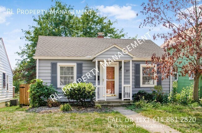 Building Photo - Charming 2 bedroom 2 bathroom home in East...