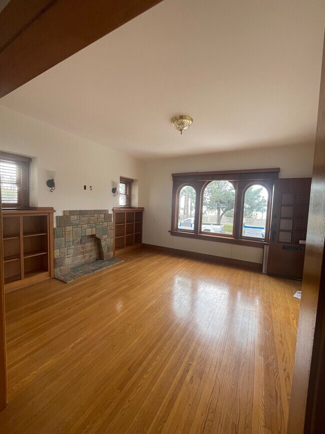 Foto del edificio - 2217 Ocean Ave