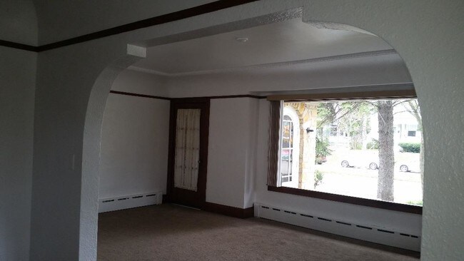 Building Photo - 3078 N Humboldt Blvd