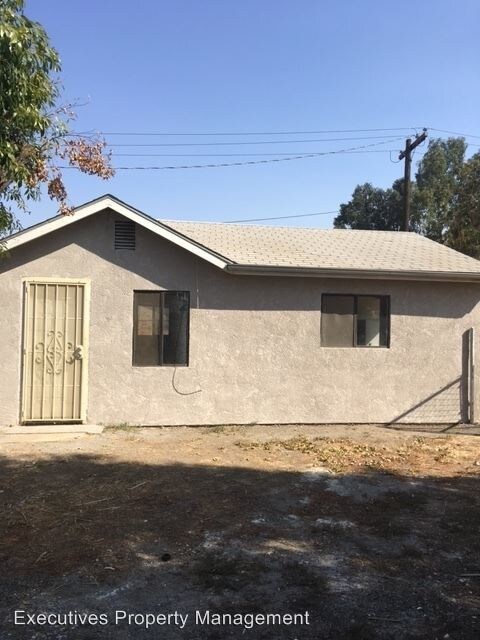 Building Photo - 2880 Baker Dr