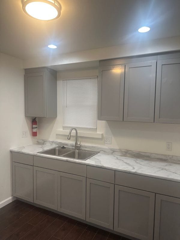 Building Photo - 27184 Lucerne Dr