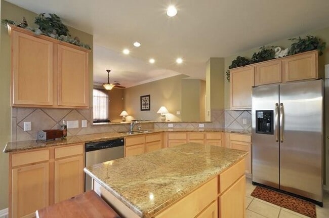 Building Photo - 1302 Hunter Ace Way