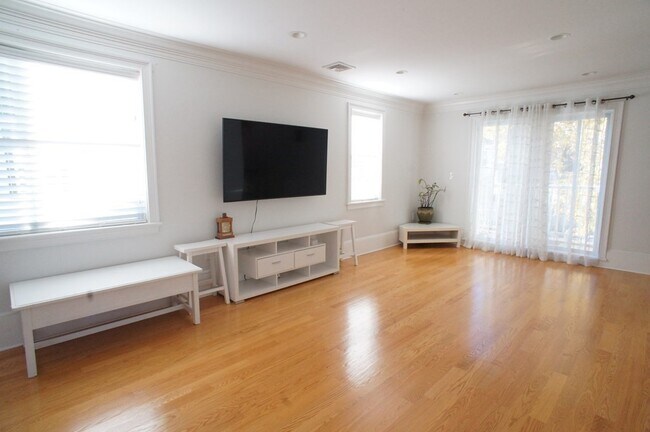 Foto del edificio - 93 Vassall St
