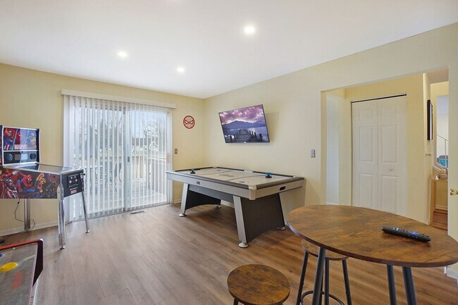 Foto del edificio - 291 Weatherford Ln