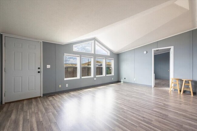 Building Photo - 21367 Boca Chica Heights