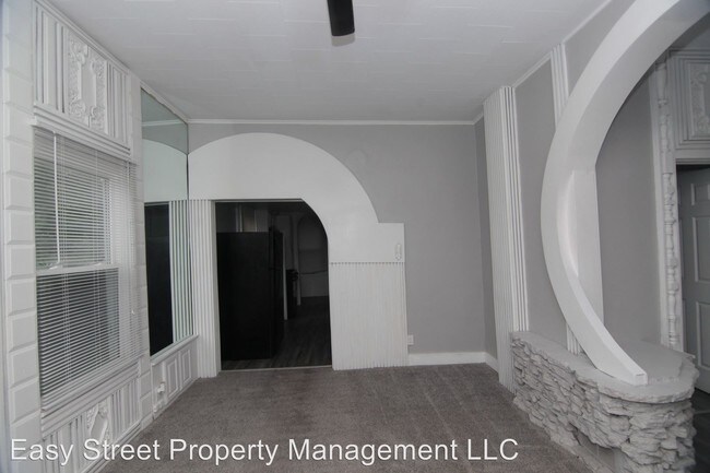 Building Photo - 4 br, 2 bath House - 117 E Garfield St.