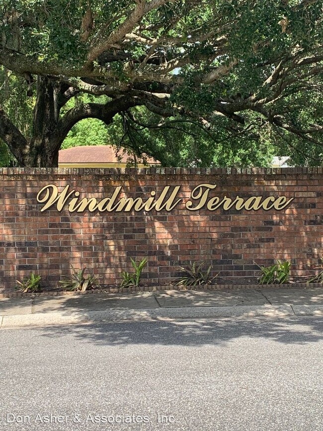 Building Photo - 3 br, 2 bath House - 5848 Windmill Court