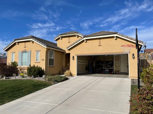 Building Photo - Beautiful home in Northwest reno
