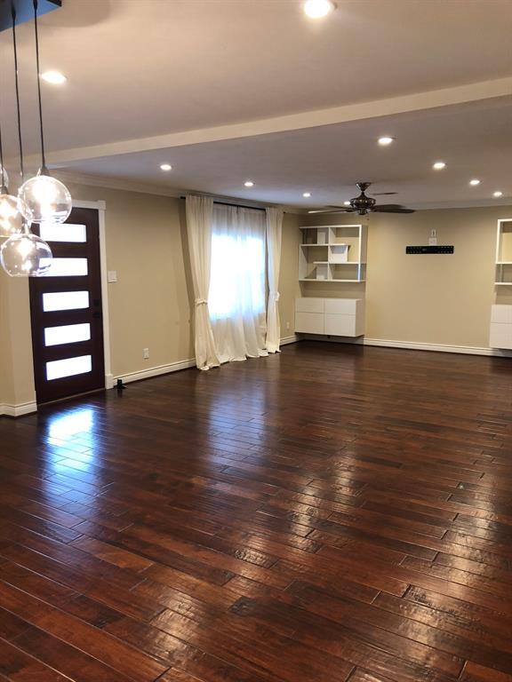 Foto del edificio - 1442 Chamboard Ln
