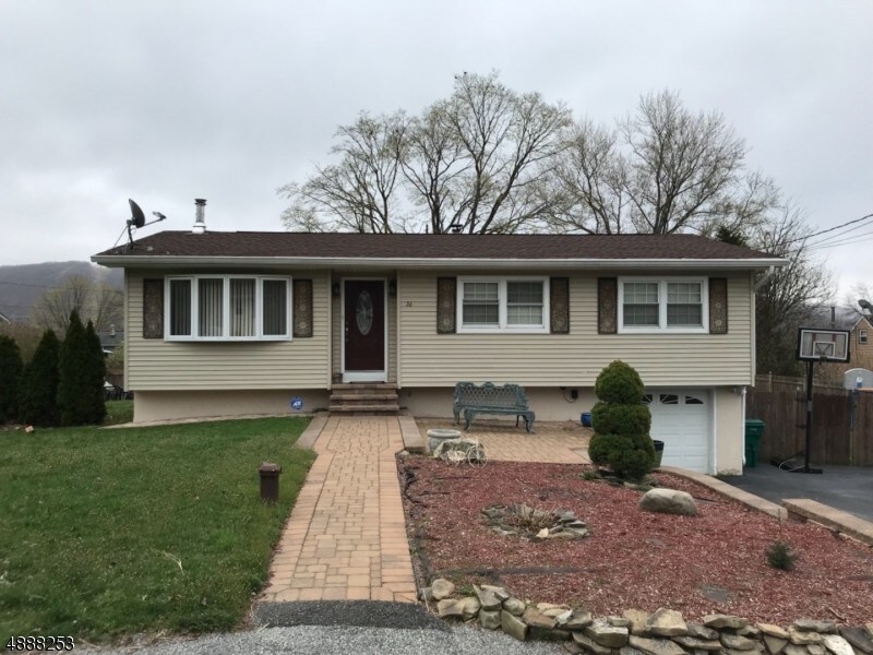 Foto principal - 26 Lincoln Ave