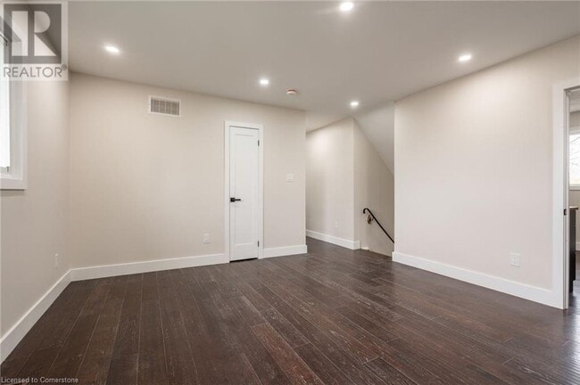 Building Photo - 51 Grandfield St