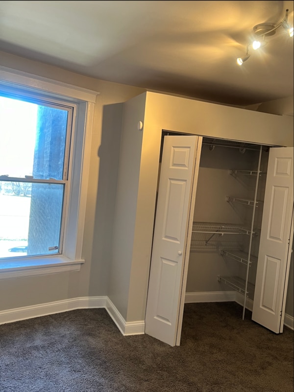 Building Photo - 1554 East 65th Place - 1