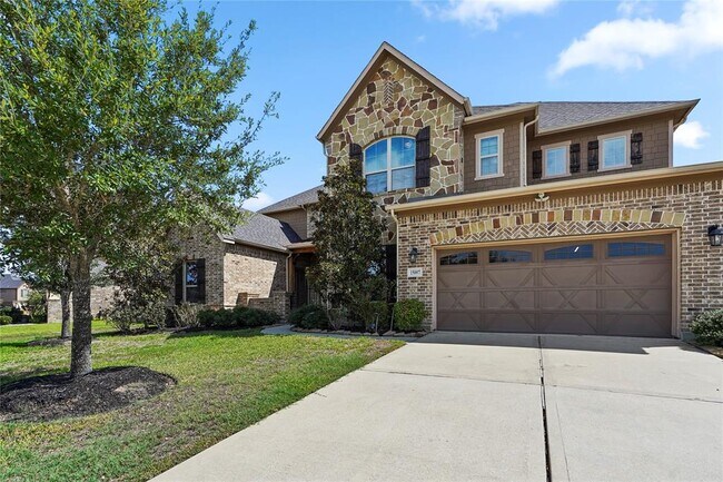 Building Photo - 15007 Dogwood View Ln