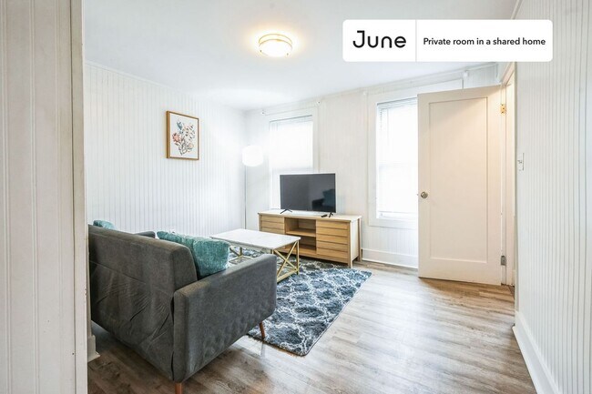 Foto del edificio - Room in Shared 4 bed/1.5 bath home