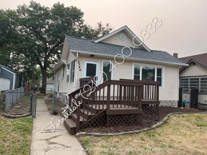 Building Photo - 6746 Forestdale Ave