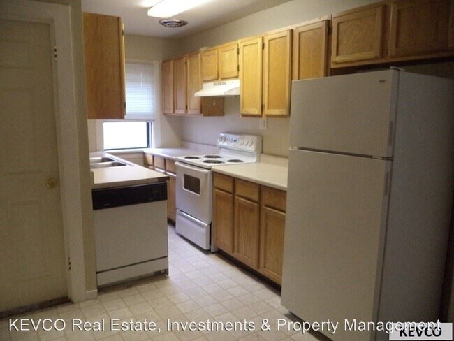 Building Photo - 3 br, 1 bath Apartment - 414 E Elizabeth St