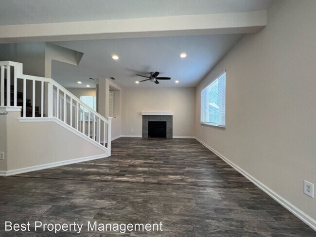 Building Photo - 4 br, 3 bath House - 3615 Yacht Drive