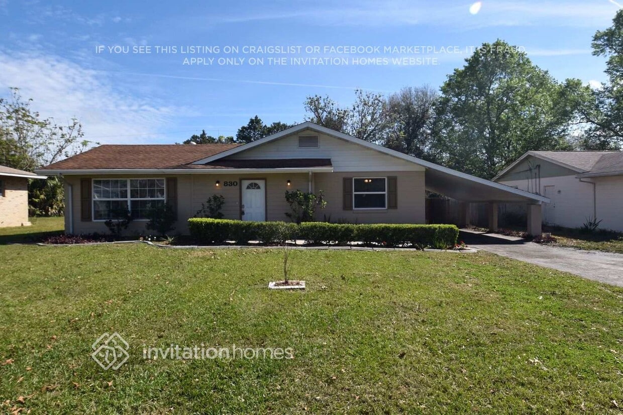 Primary Photo - 830 N Sunset Dr