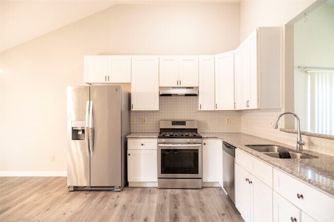 Building Photo - 17003 Enchanted Cir W