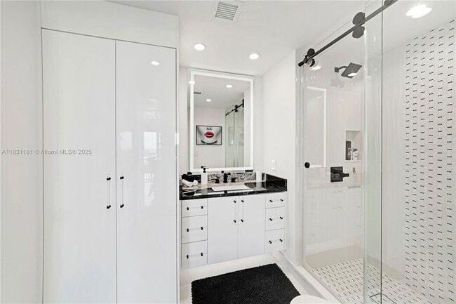 Photo - 4020 Galt Ocean Dr Apartment