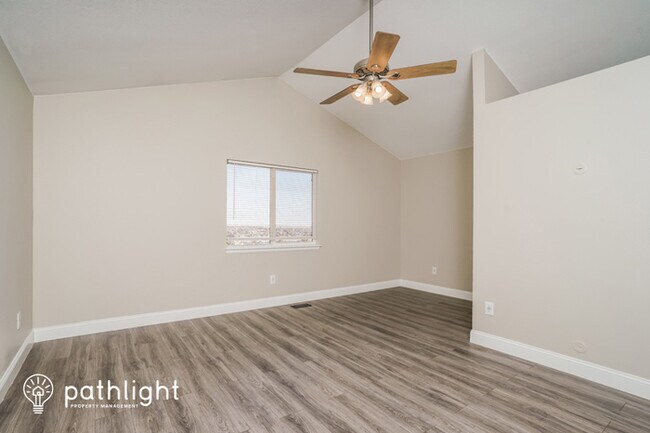 Building Photo - 4767 Saddle Ridge Drive, Colorado Springs,...
